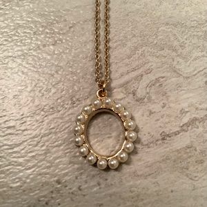 New vintage pearl oval halo jewellery (costume)